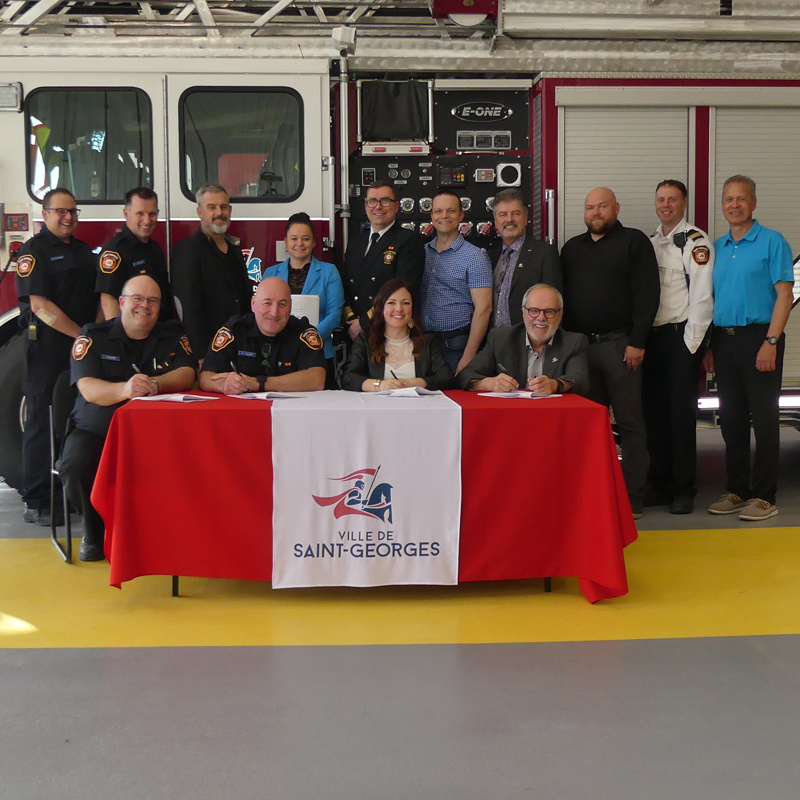Signature convention collective des pompiers - mai 2024